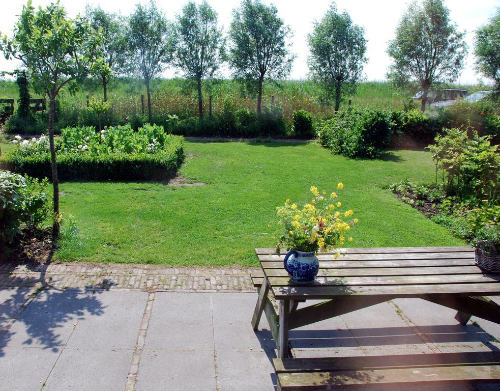 לינה וארוחת בוקר ברוק אין ווטרלנד Bed In Waterland מראה חיצוני תמונה